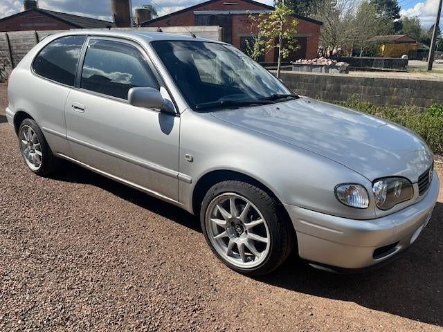 Toyota Corolla VVT-i, Auto's, 1025 kg, Stof, 4 cilinders, Corolla