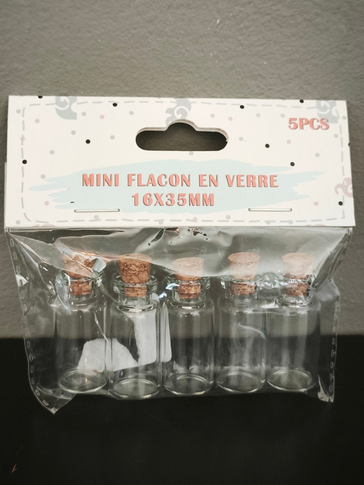 mini flacons en verre avec bouchon en liège, Collections, Verres & Petits Verres, Enlèvement ou Envoi, Neuf, Autres types