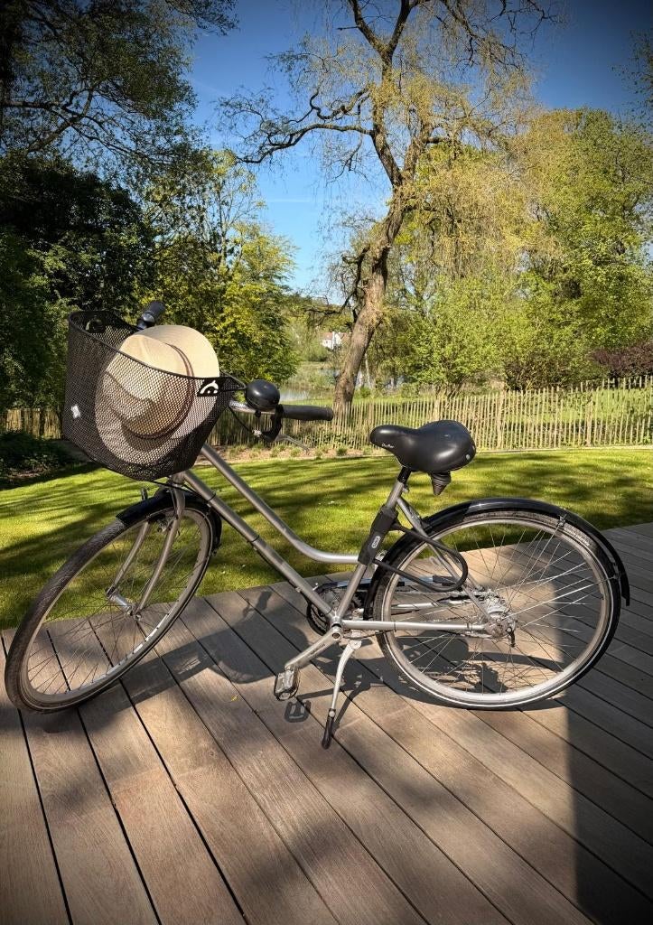 Vélo de ville avec Panier – Prêt à rouler + cadenas, Vélos & Vélomoteurs, Enlèvement, Utilisé, Autres marques