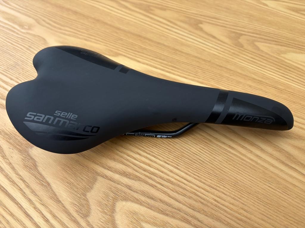 Zadel racefiets, San Marco, wide, nieuw., Fietsen en Brommers, Fietsonderdelen, Ophalen, Leer, Nieuw, Zadel