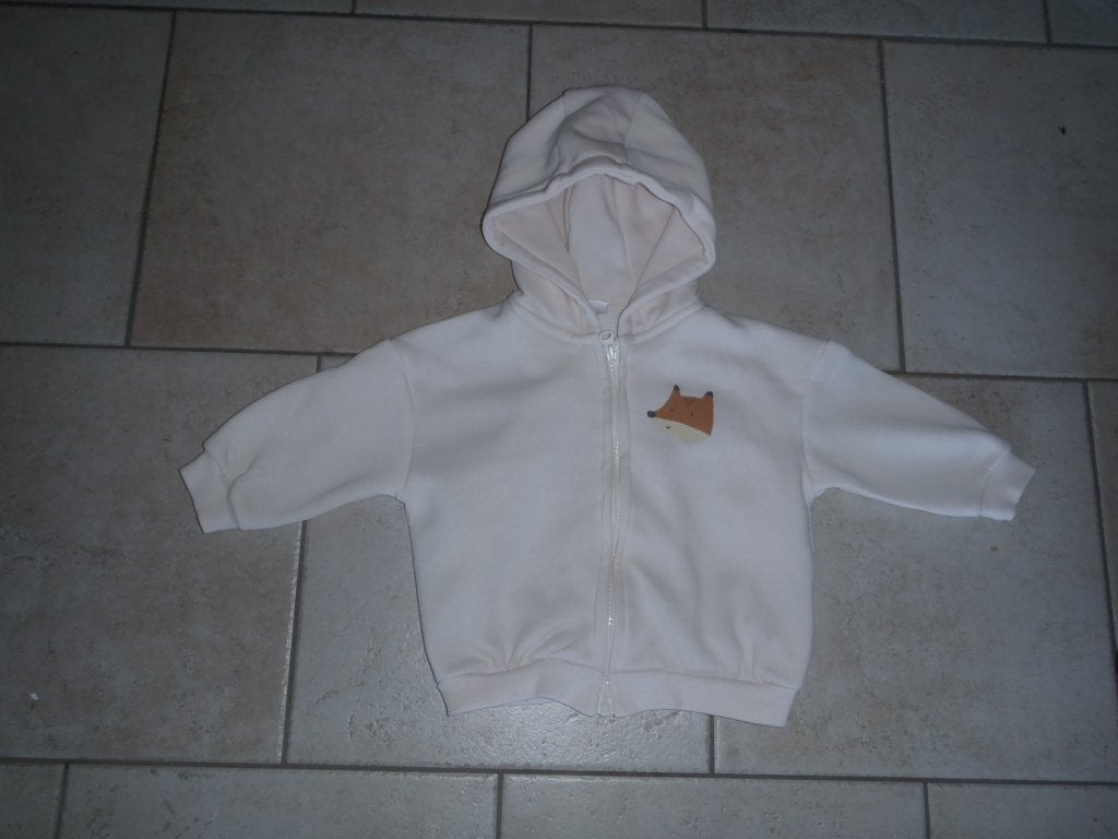 Gilet + capuchon taille 86, Enlèvement ou Envoi, Neuf, Garçon, Pull ou Veste