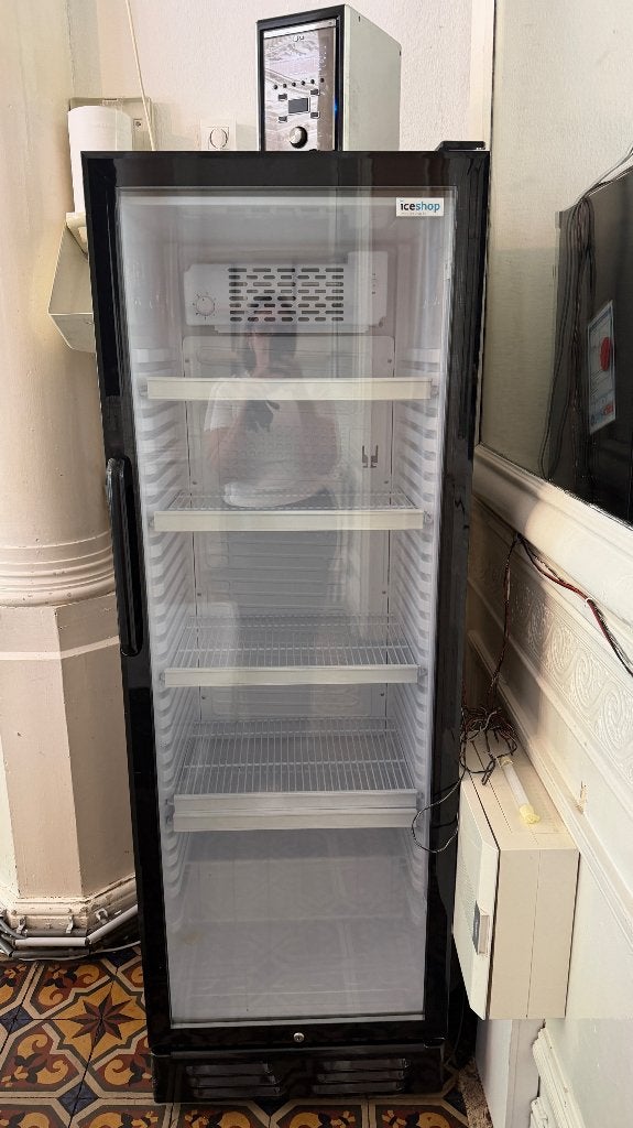 Frigo colonne, Articles professionnels, Enlèvement, Utilisé, Refroidissement et Congélation
