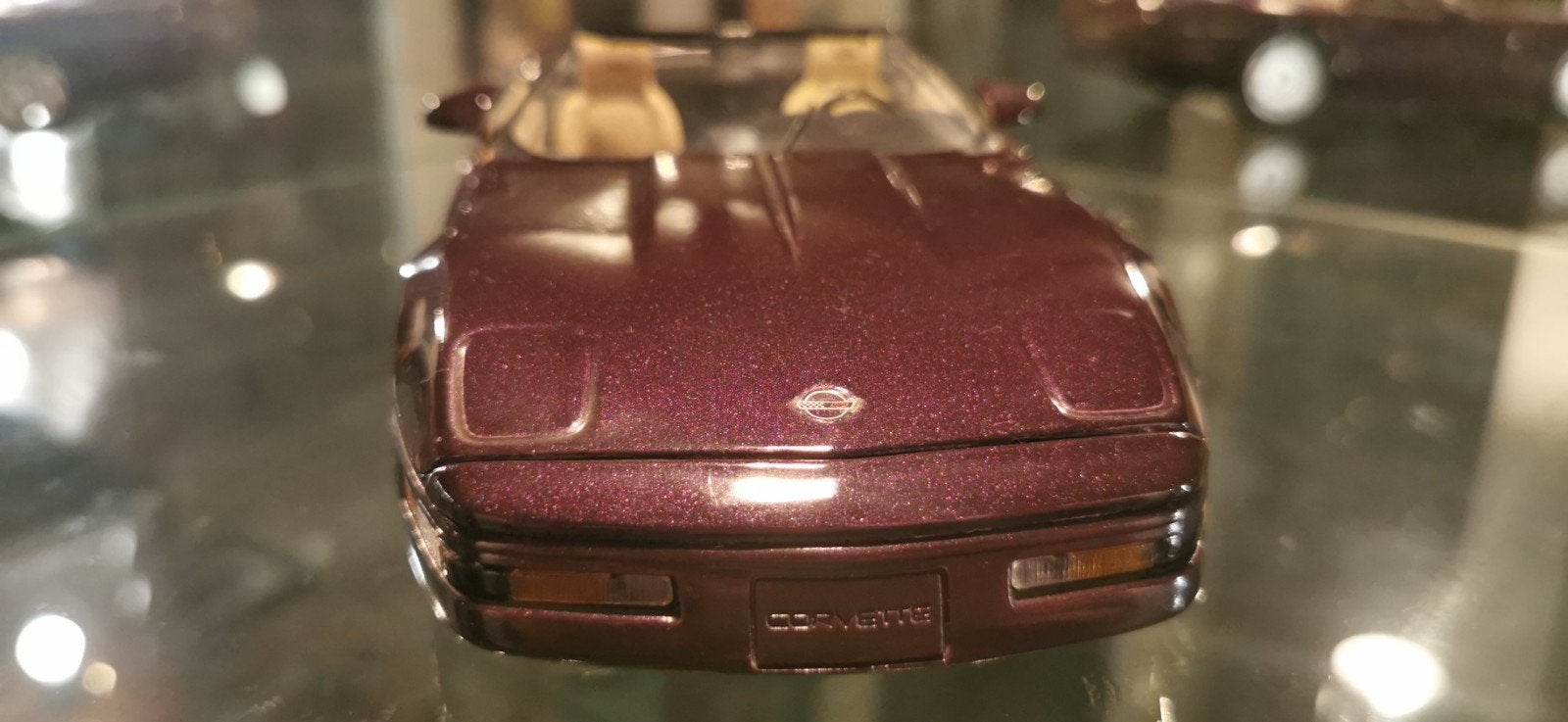 Corvette - Maisto 1/18, Hobby en Vrije tijd, Modelauto's | 1:18, Ophalen, Zo goed als nieuw, Auto, Maisto
