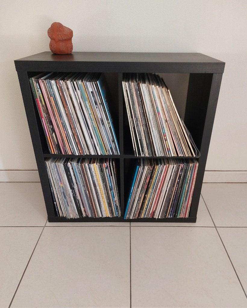 Kast voor boeken en platen - zwartbruin, Huis en Inrichting, Ophalen, Met plank(en), 50 tot 100 cm, Zo goed als nieuw