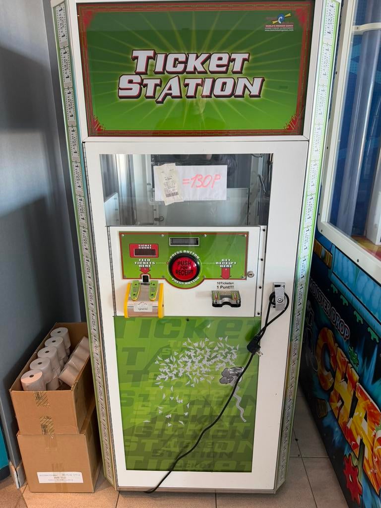 Ticket station van Benchmark, Verzamelen, Automaten | Gokkasten en Fruitautomaten, Ophalen, Gebruikt