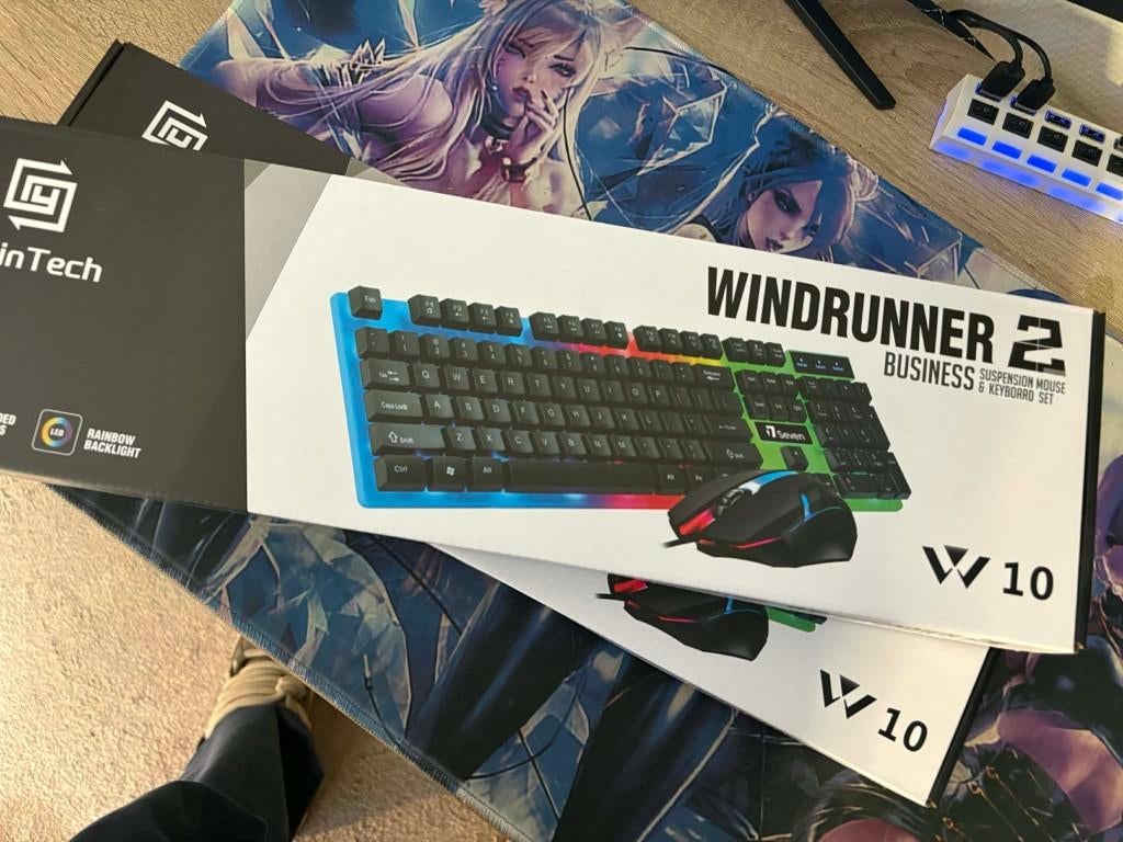 combo clavier et souris rgb, Informatique & Logiciels, Neuf, Azerty, Enlèvement, Filaire