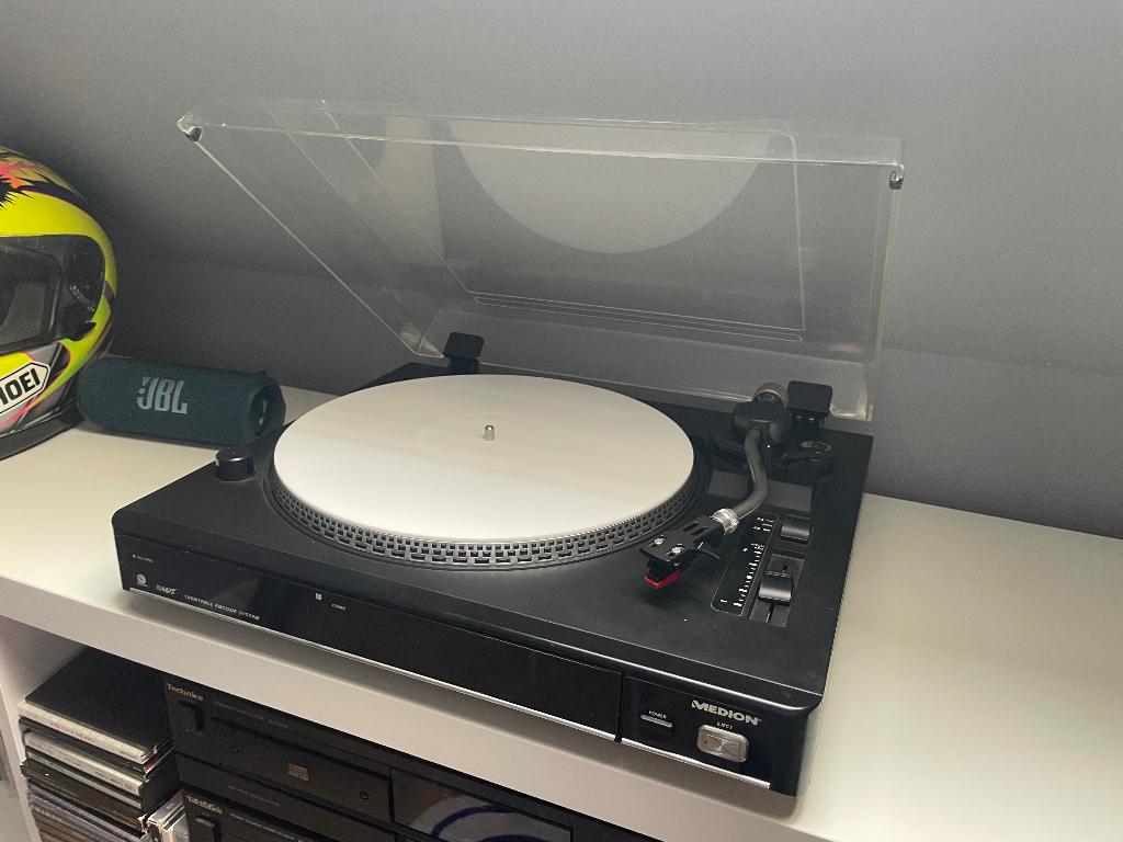 STEREO SET PLATENSPELER VERSTERKER EN SPEAKERS, Pitch-regelaar, Zo goed als nieuw, Platenspeler, Ophalen