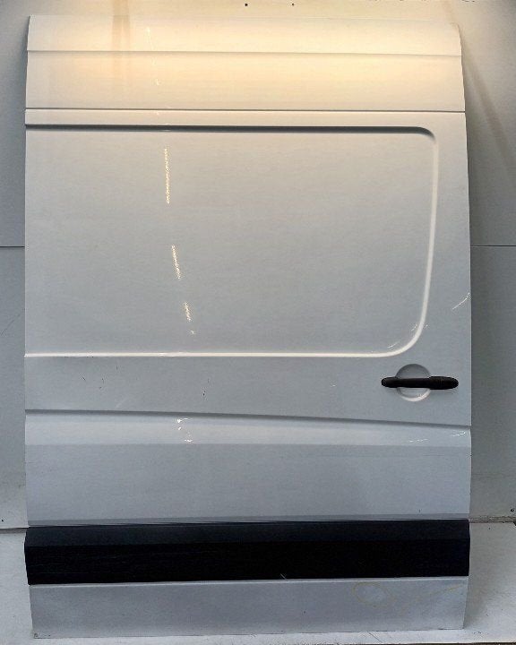 Portier rechts achter Volkswagen Crafter, Onderdelen@venauto.nl, Van der Ven Autorecycling B.V., Ettenseweg 76, 4706 PB Roosendaal, The Netherlands
