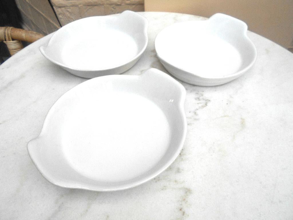 lot de 3 cassolettes blanches  pour four Pyrex, Enlèvement ou Envoi, Comme neuf, Céramique, Autres styles