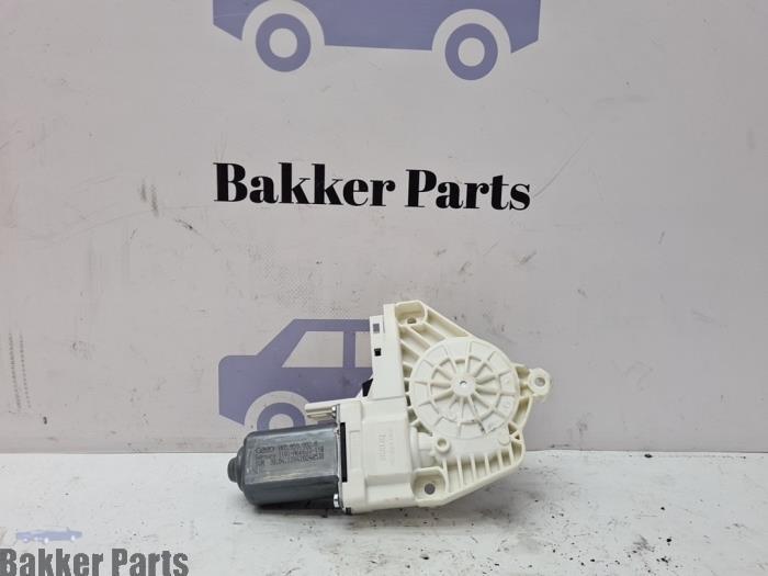 Moteur de vitre portière d'un Audi A4, -, -, 3 mois de garantie, Audi