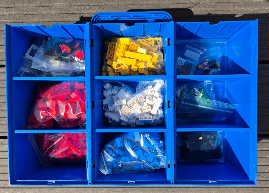 Lego 565 - Build-n-store chest (1990), Compleet, Overige thema's, Lego, Ophalen of Verzenden