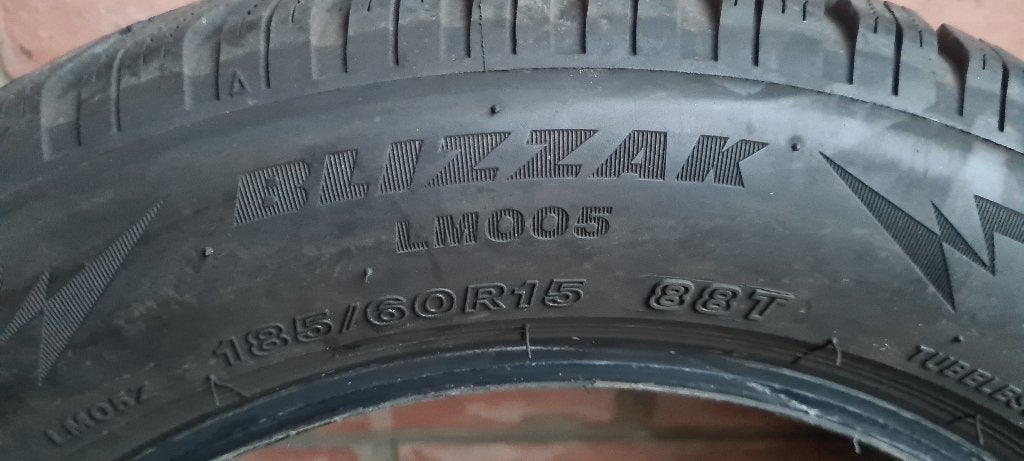 Bridgestone blizzak winterbanden, Autos : Pièces & Accessoires, Pneus & Jantes, 15 pouces, Pneus hiver, Véhicule de tourisme, 185 mm