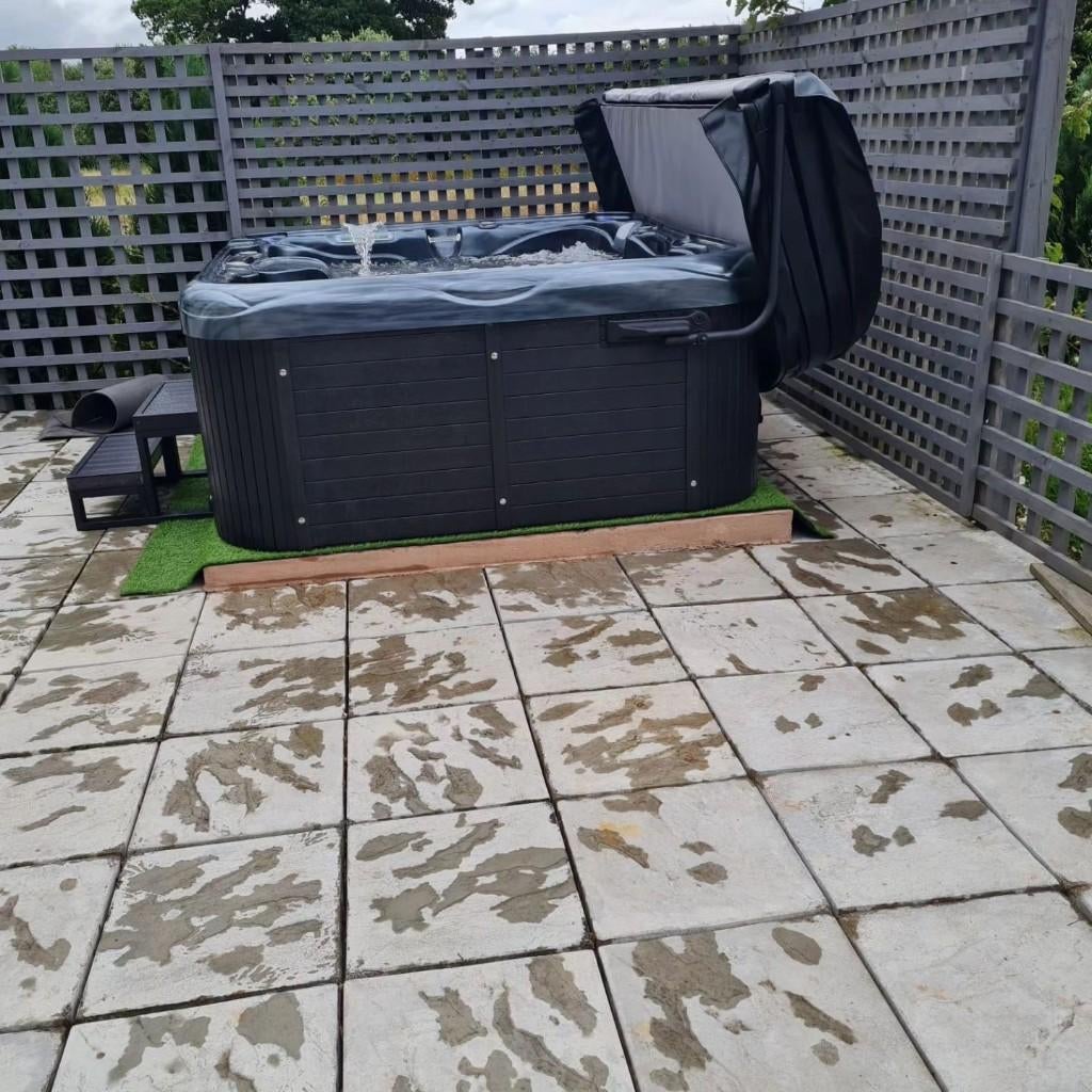 Negen jacuzzi voor 4 personen Volledige optie, Tuin en Terras, Ophalen, Nieuw