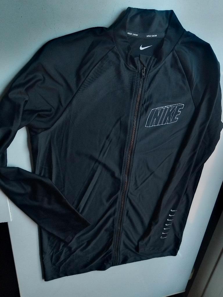 nike medium M swim top long sleeve nieuwstaat, Kleding | Heren, Badmode en Zwemkleding, Verzenden, Maat 48/50 (M), Zwart, Nike