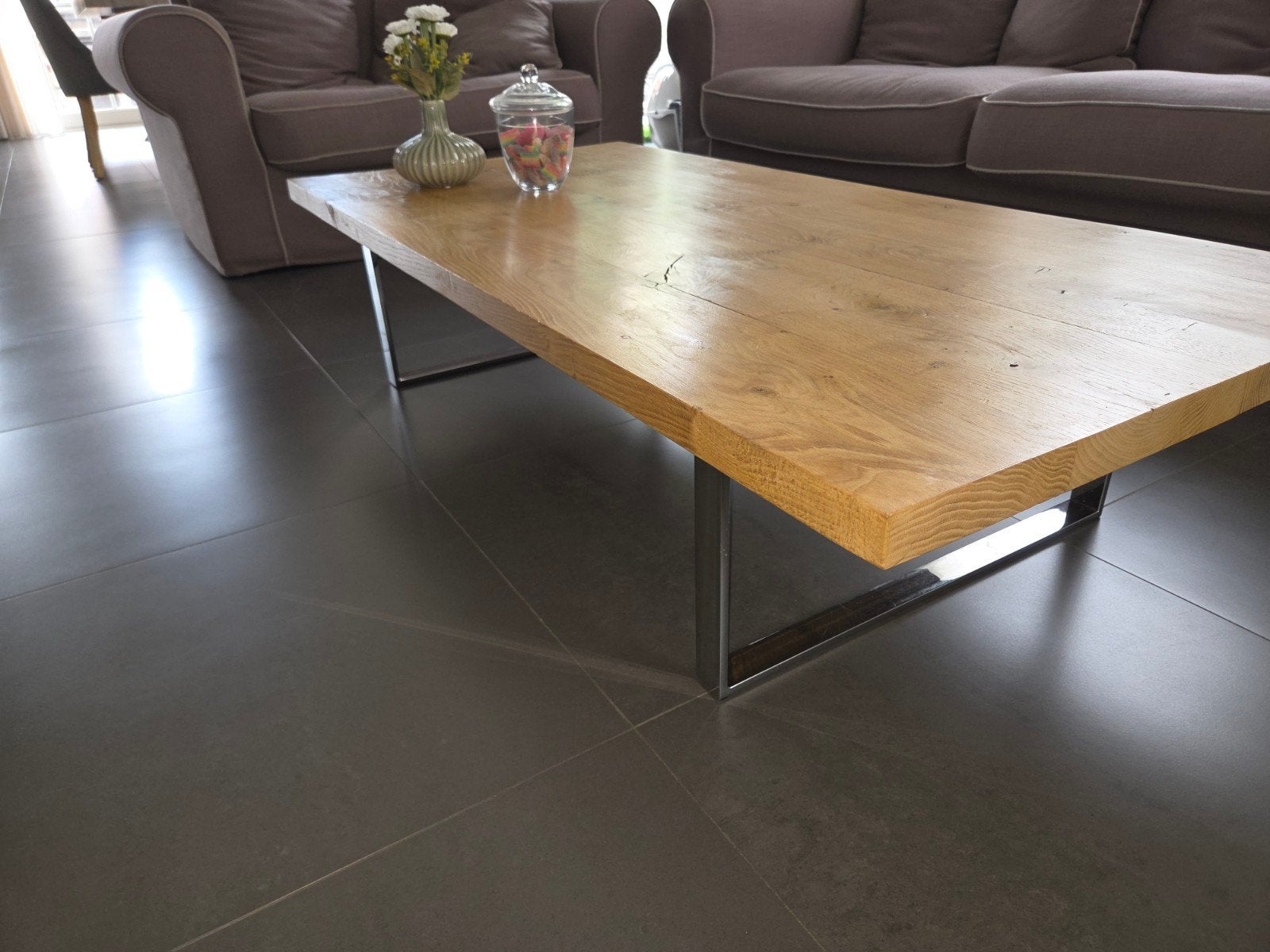 eiken salontafel met moderne poten, Ophalen