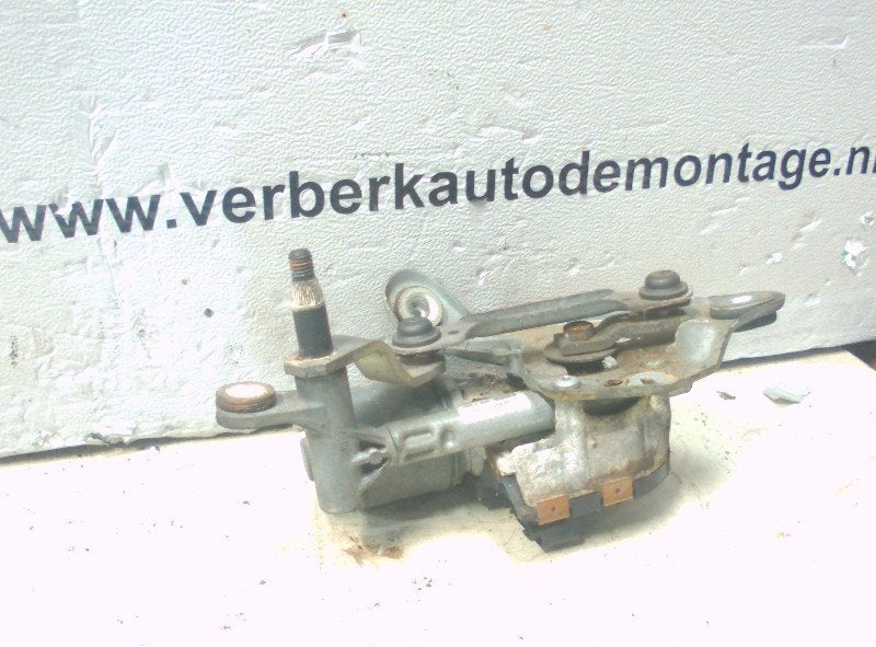 MOTEUR + TRINGLERIE ESSUIE GLACE AVANT Peugeot 407 (6C / J), Robert Bosch AG, Utilisé, Robert-Bosch-Allee 1
74232  Abstatt, DE