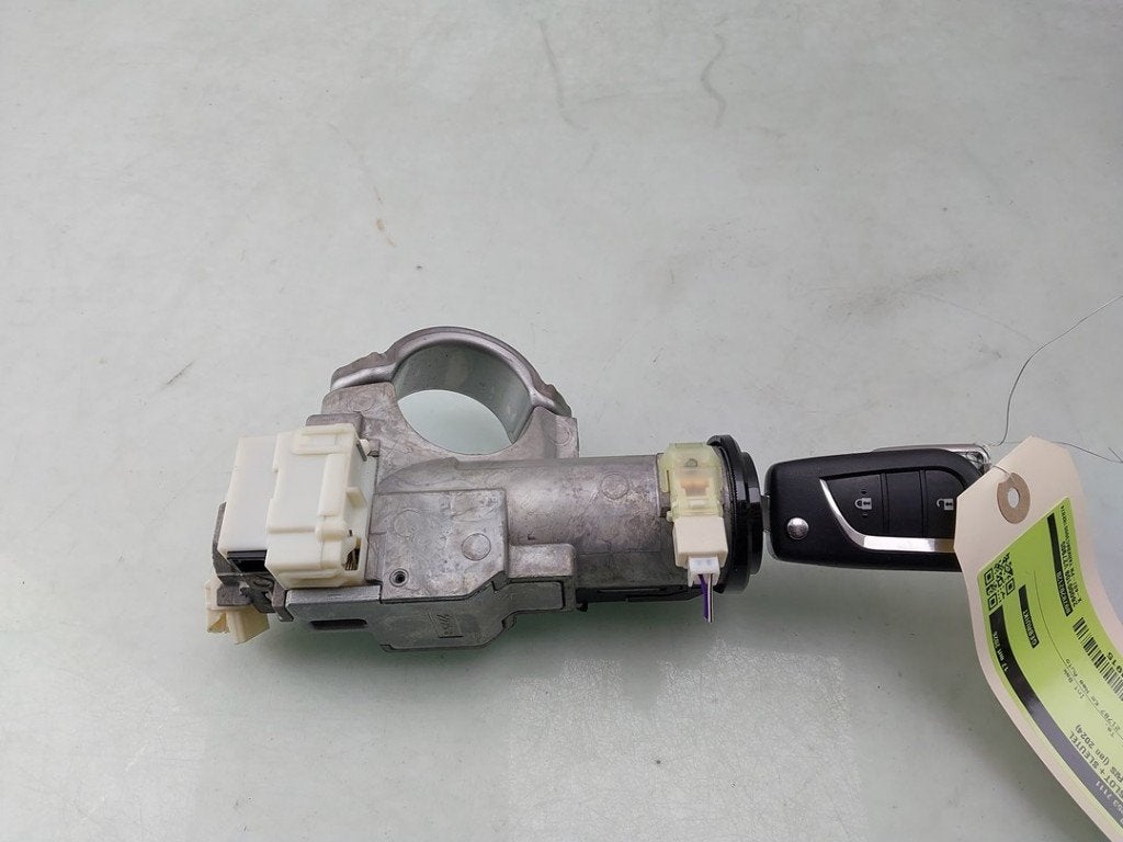 CONTACTSLOT + SLEUTEL Toyota Yaris IV (P21 / PA1 / PH1), Dhr. J. Ham, Gebruikt, Administratie@autoham.nl, Toyota