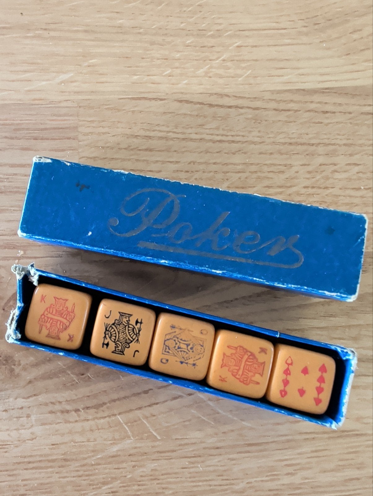 Vintage pokerset, Ophalen