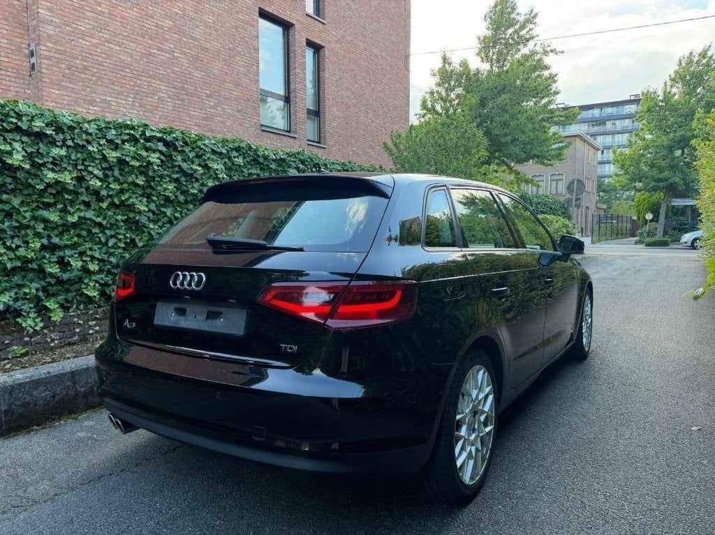 Audi A3 2.0 diesel 2016 EURO 6B - SPORTBACK, Autos, Audi, Euro 6, Entreprise, Boîte manuelle, 5 portes