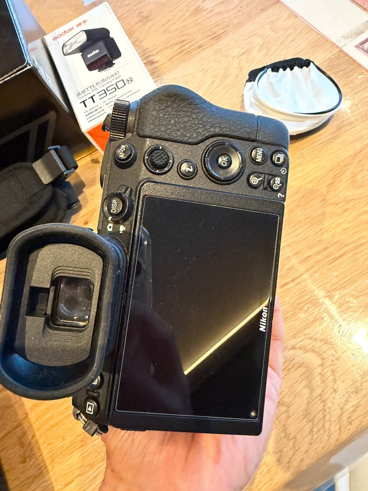 Nikon Z6II, Ophalen, Zo goed als nieuw, Accu, Nikon