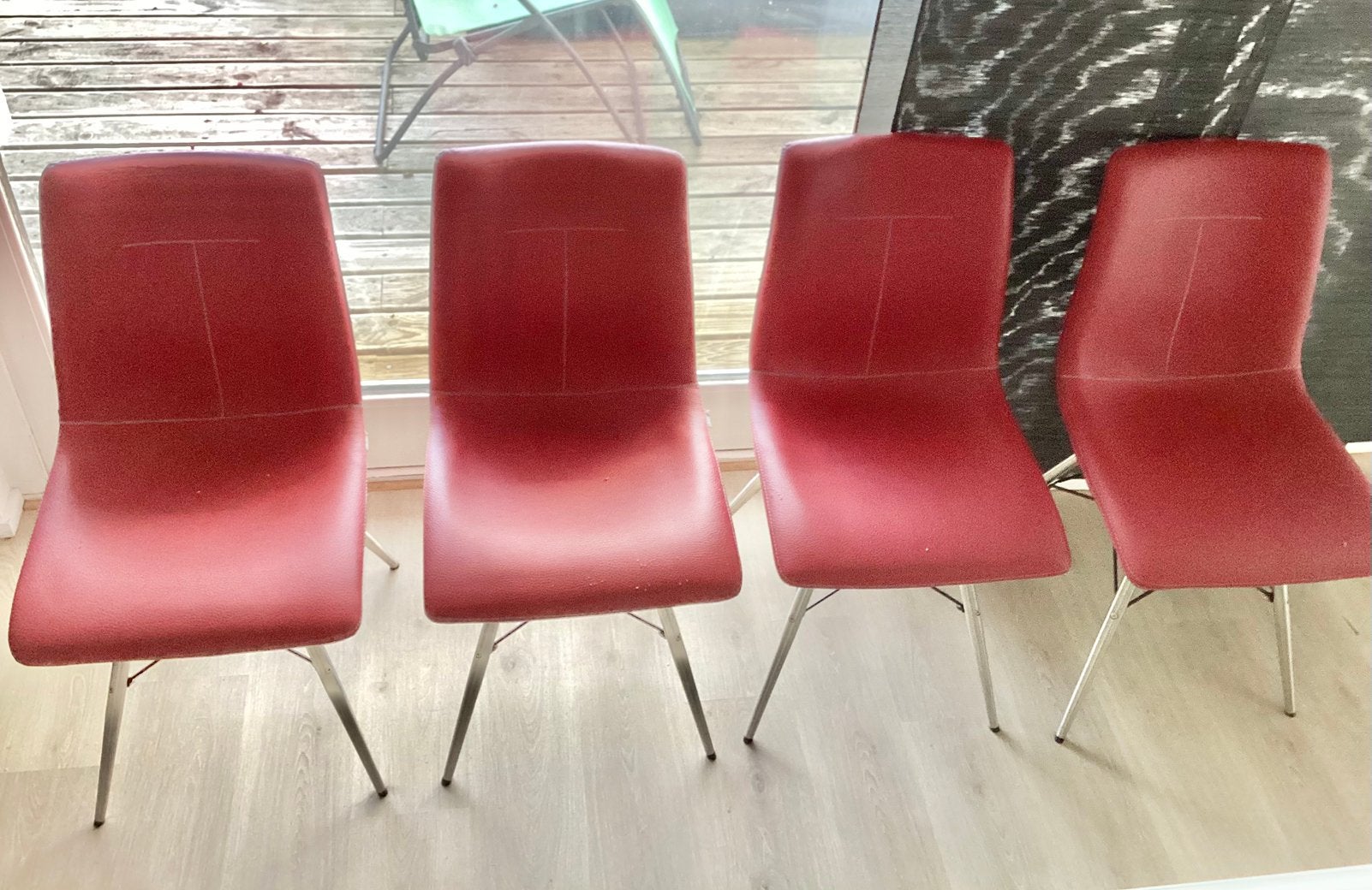 Xooon 4 chaises  rouge, Enlèvement, Rouge, Une