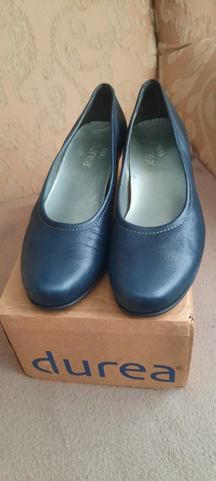 Pompe Durea bleue taille H 7, Durea, Escarpins, Porté, Bleu
