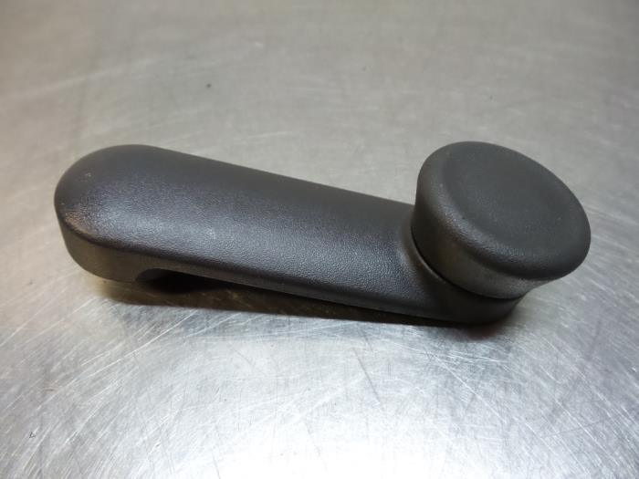 Manivelle de vitre d'un Opel Astra (Astra H 04-), -, Opel, 3 mois de garantie, Utilisé
