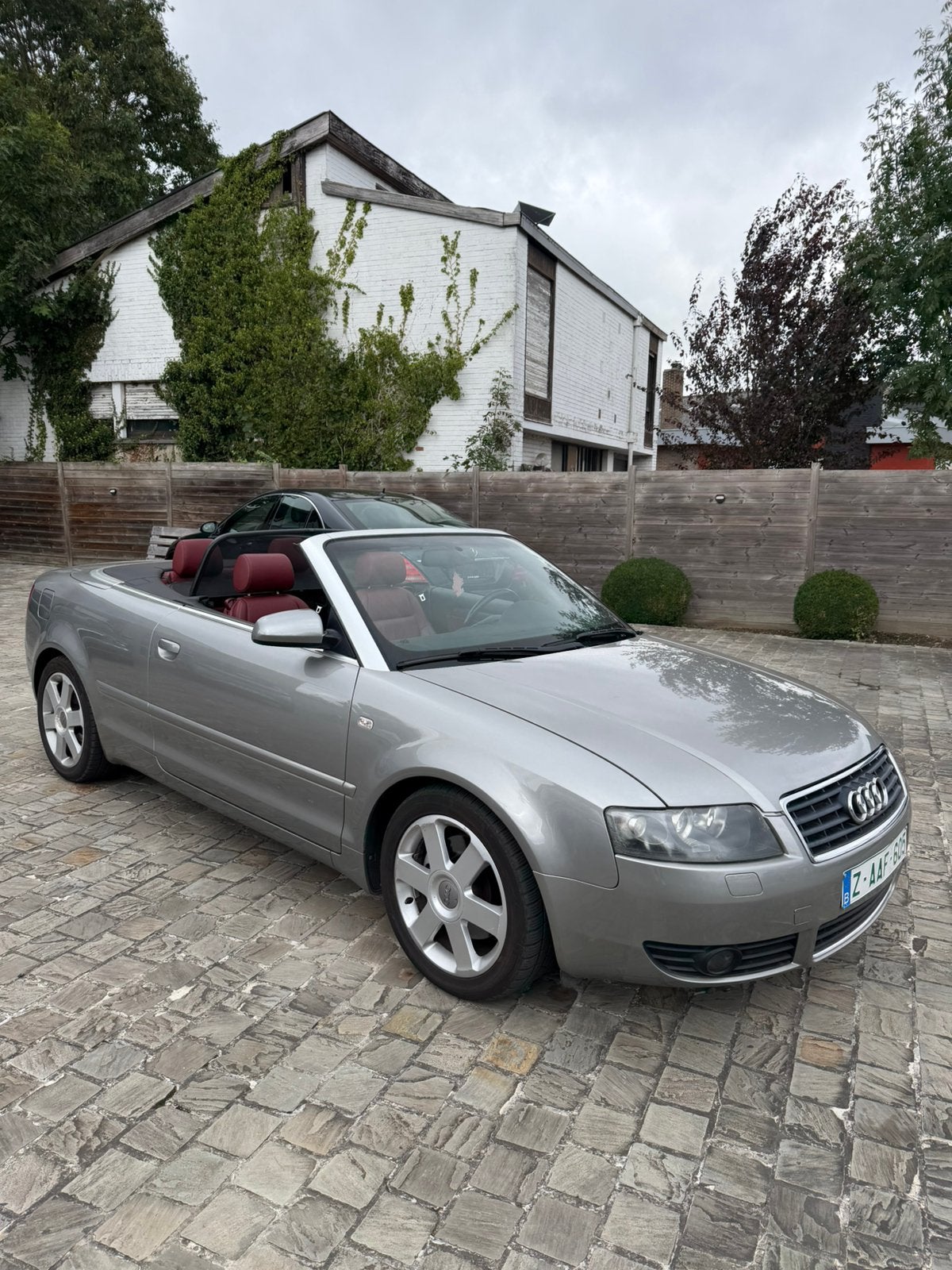 Audi a4 cabrio 2.4 benzine AUTOMAAT kopen/ruilen /overname, Autos, Achat, Entreprise, A4, 120 kW