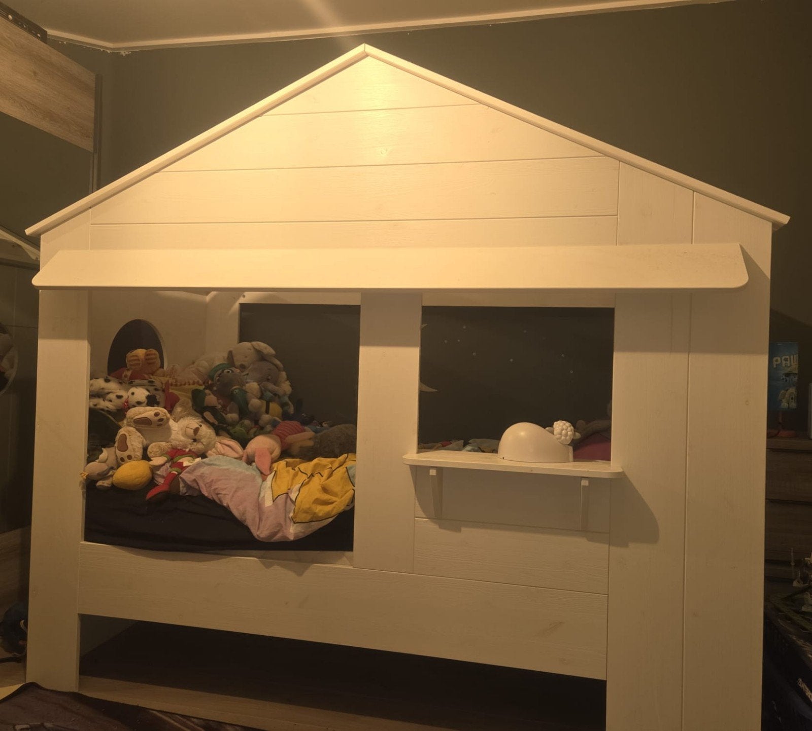 Kinderbed huisje, Kinderen en Baby's, Kinderkamer | Bedden, Ophalen, Lattenbodem