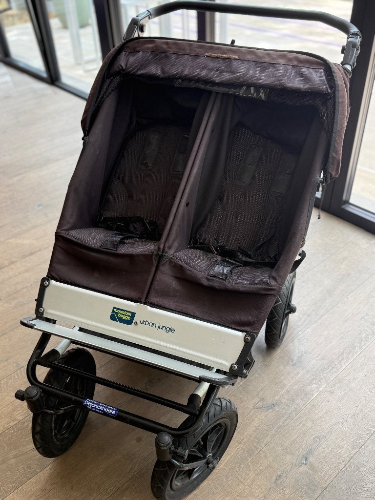 Mountain buggy duo tweeling, Kinderen en Baby's, Buggy's, Ophalen, Zo goed als nieuw, Duomodel