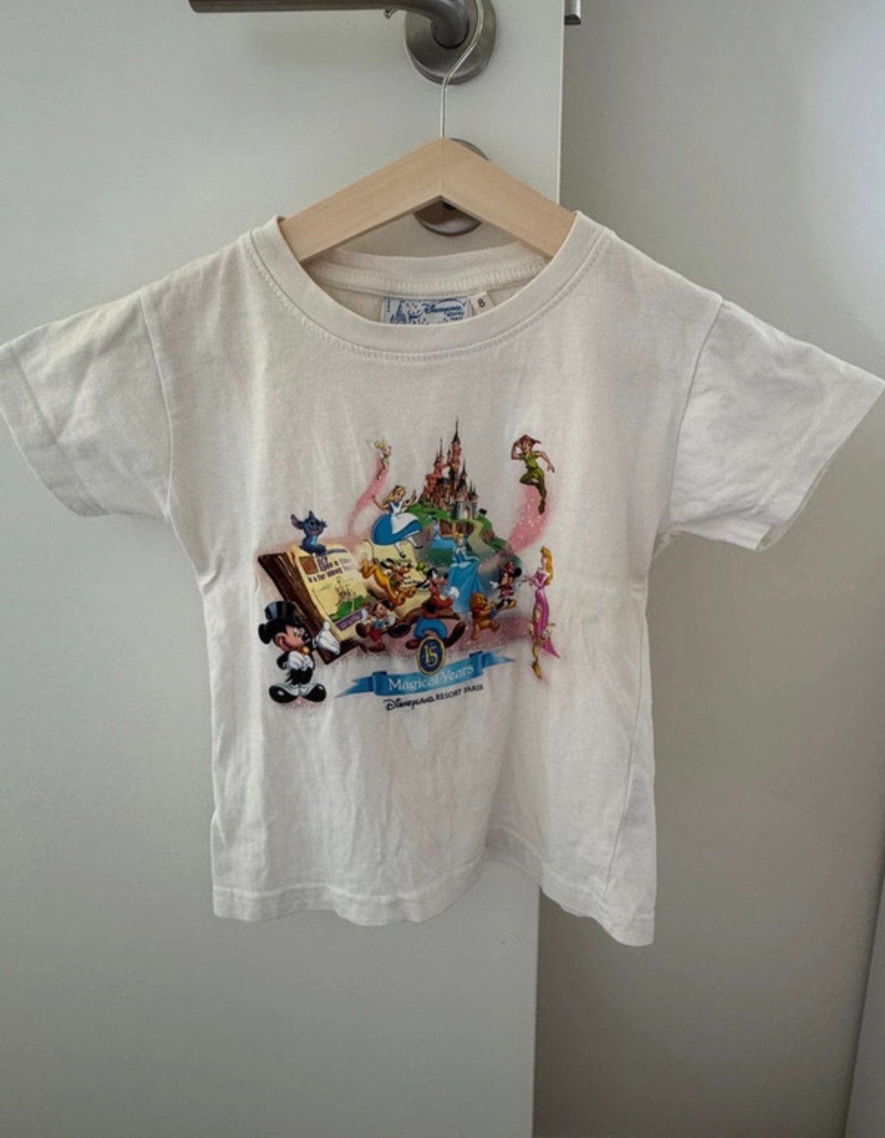 Tee-shirt Disneyland Paris, Enlèvement ou Envoi, Comme neuf, Garçon ou Fille, Chemise ou À manches longues