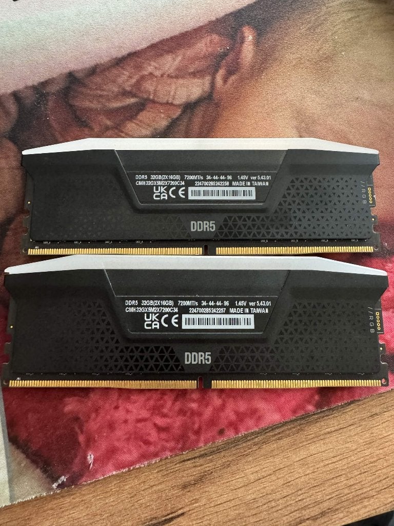 Corsair DDR5 Vengeance RGB 2x16GB 7200, 32 GB, Ophalen of Verzenden, Zo goed als nieuw, Desktop