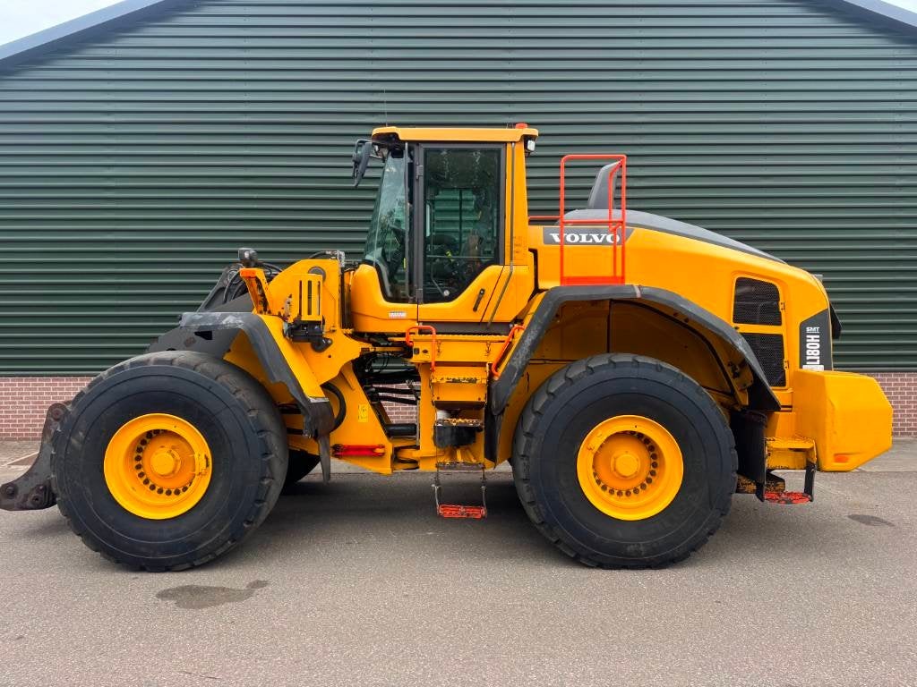 Volvo L 180 H (bj 2017), Wiellader of Shovel