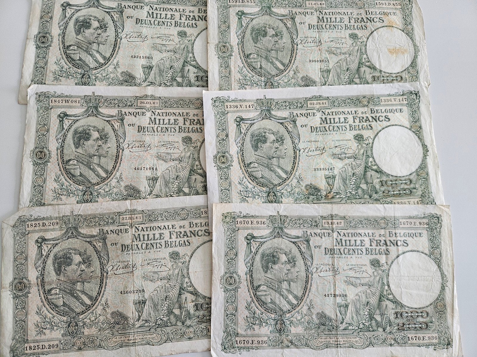 Bankbiljetten 1000 francs of 200 Belga, Postzegels en Munten, Bankbiljetten | België, Ophalen of Verzenden