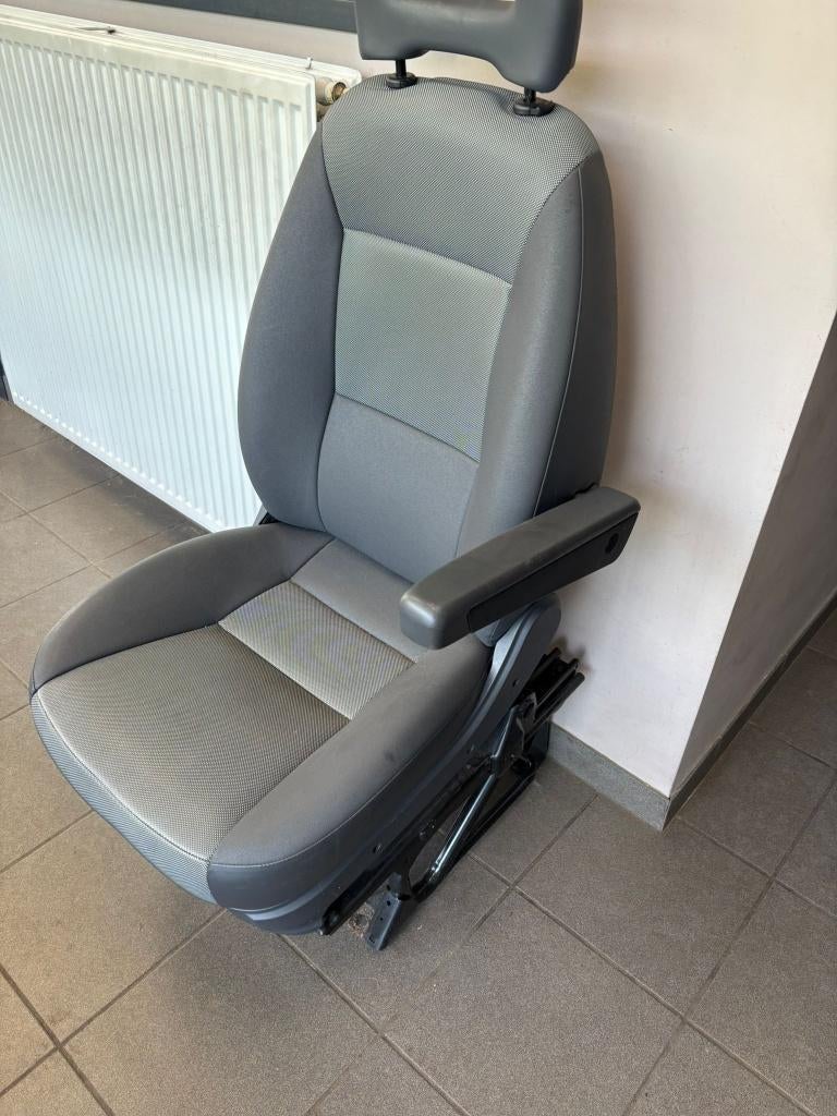 Stoel R met armleuning, Auto-onderdelen, Ophalen, Gebruikt, Opel