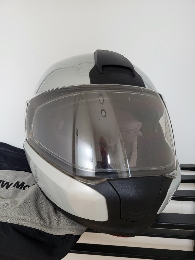 lichtgrijze BMW Systeem Motorhelm maat 60/61, Systeemhelm, Heren, XL, Tweedehands
