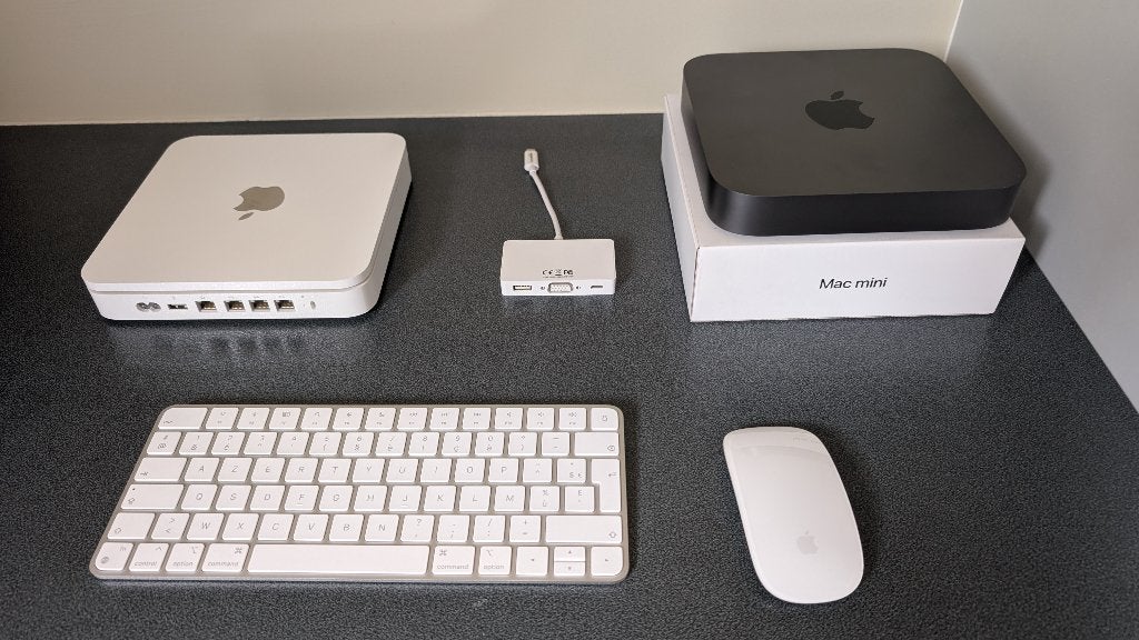 Mac Mini 2018 + Airport TimeCapsule 2TB + magic KB & mouse, Informatique & Logiciels, Apple Desktops, 256 GB, SSD, Comme neuf