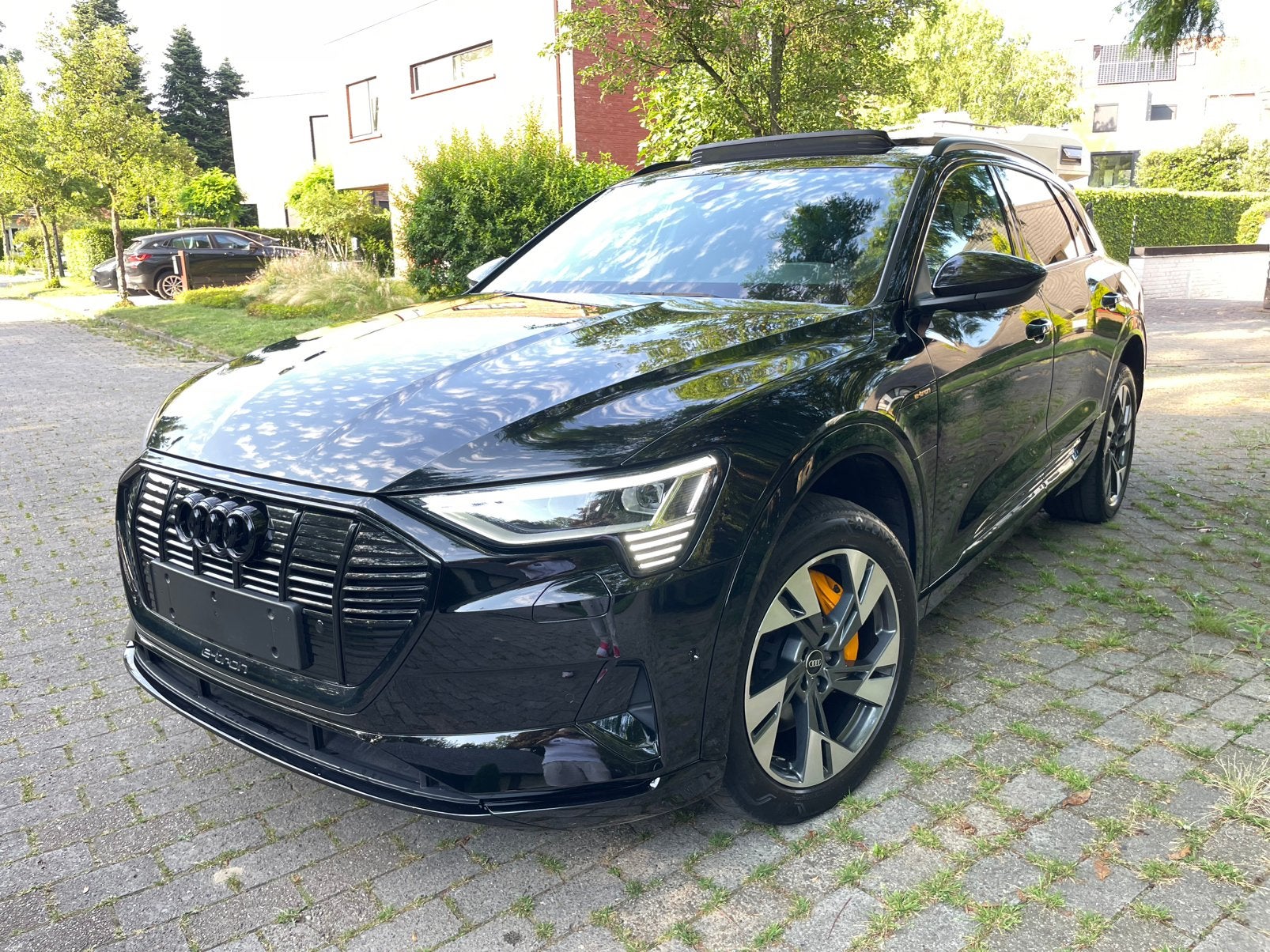 Audi E-Tron S-Line 65.000km Pano*Memory*Verw Z*Line Ass*Keyl, Autos, Audi, Achat, Euro 6, Entreprise, Noir