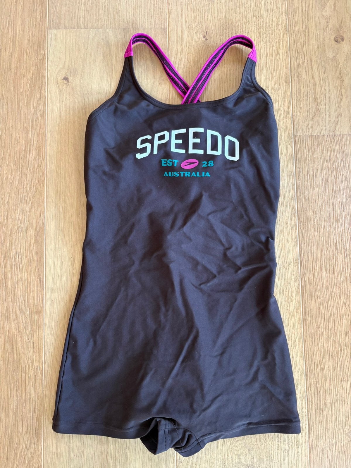 Maillot fille Speedo T 14 ans marron/ fuschia, Ophalen of Verzenden, Zo goed als nieuw, Meisje