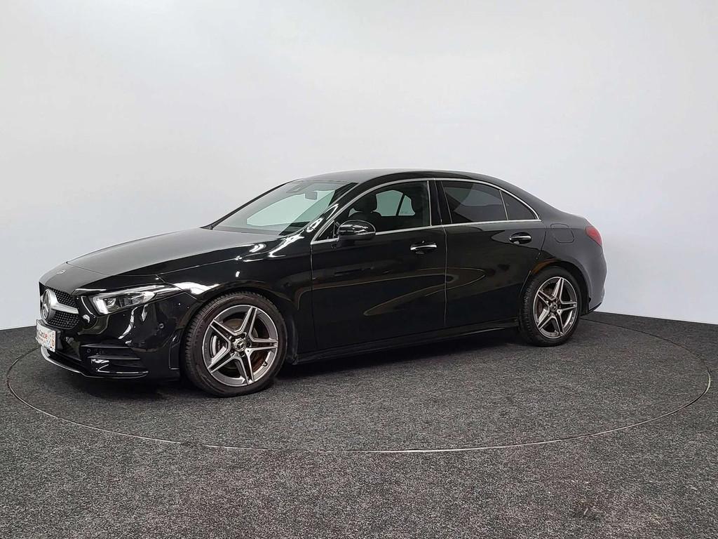 Mercedes-Benz A-CLASS 200 AMG Line | 2023 | 131.310 km | Led, Autos, Achat, Entreprise, Alcantara, Noir