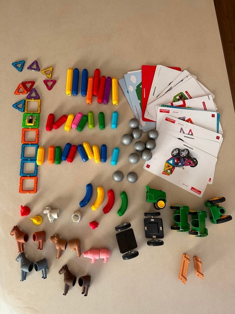 Ferme Magformers, véhicules et cartes d'instructions, Enlèvement, Comme neuf, Puzzles