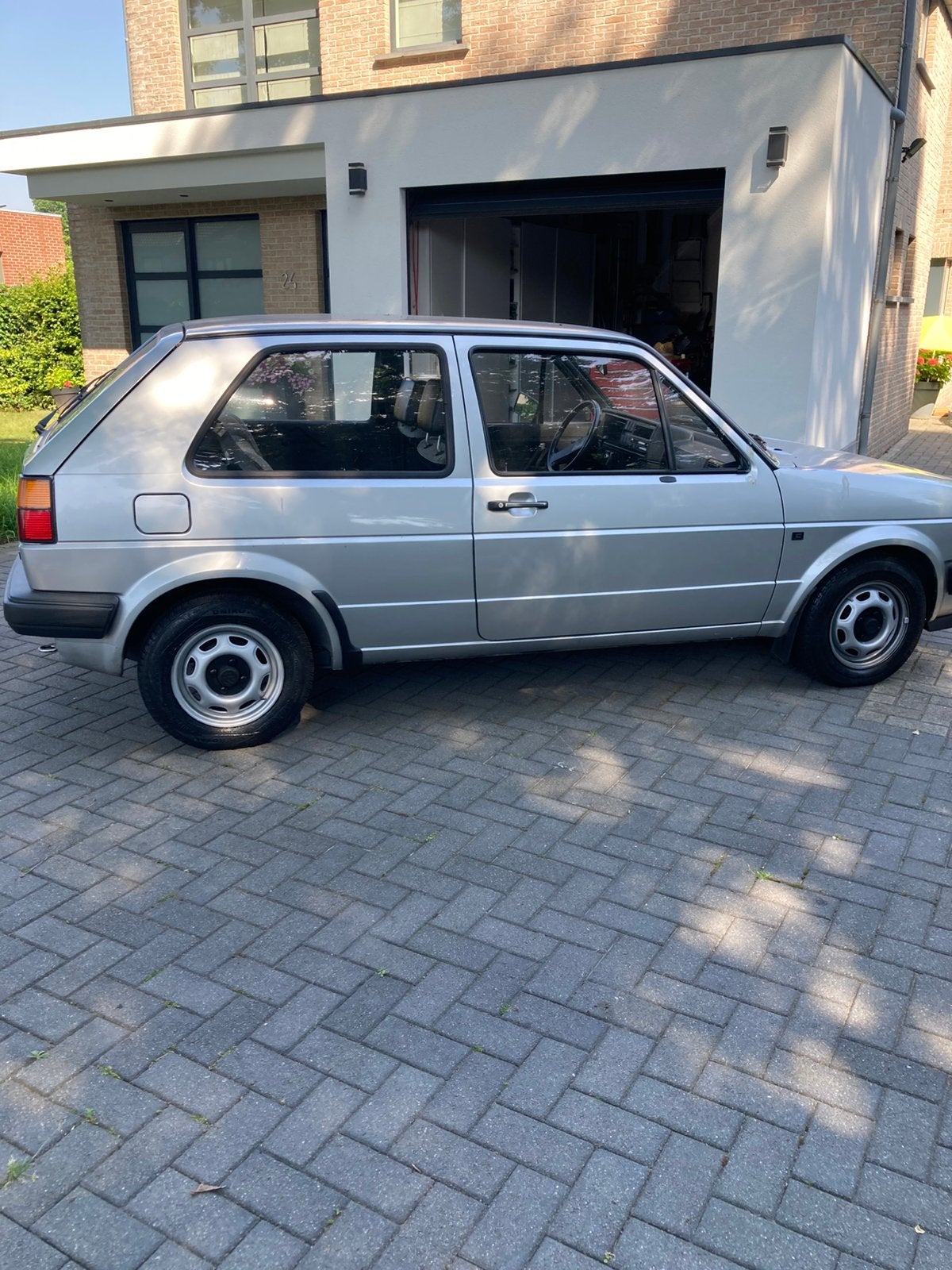 Volkswagen Golf 2, Autos, Volkswagen, Particulier, Golf, Essence, Berline, 3 portes, Boîte manuelle, Argent ou Gris, Gris, Tissu