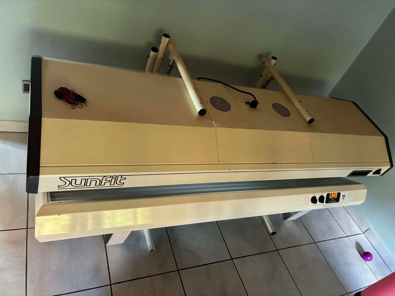 Gratis zonnebank, Electroménager, Solarium, Banc solaire & Bronzage facial, Enlèvement, Utilisé, Banc solaire double