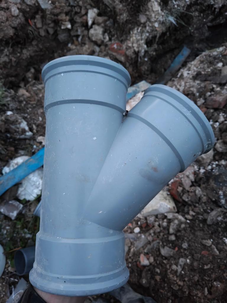 Y stuk riolering 110mm pvc, Doe-het-zelf en Bouw, Ophalen of Verzenden, PVC