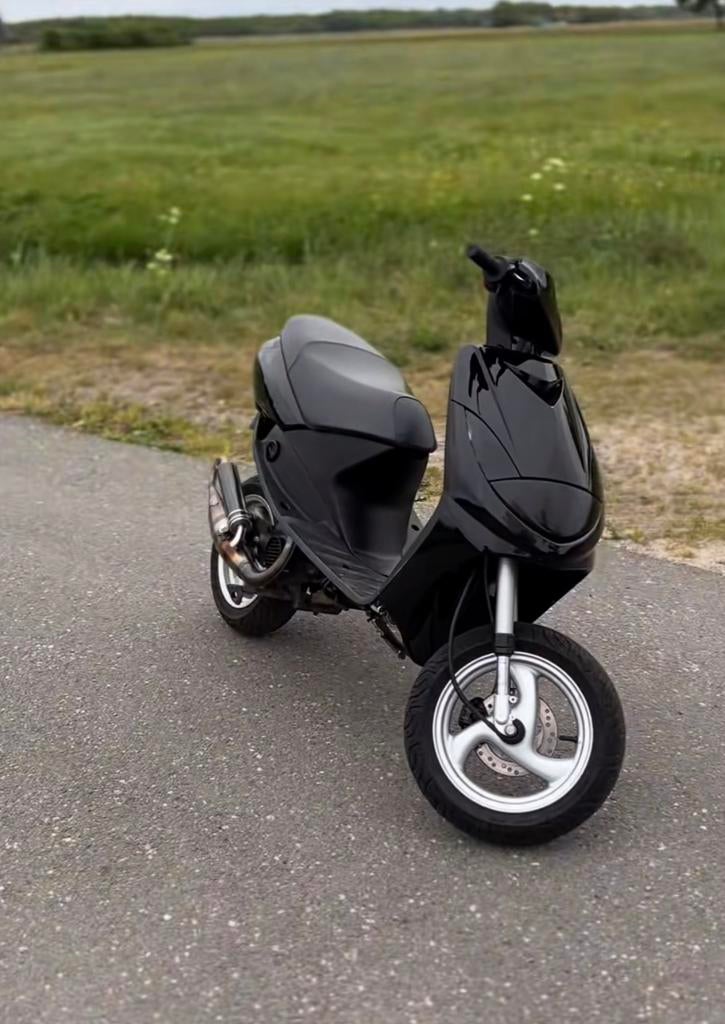 ️GEZOCHT! vivacity 70cc MET B-klasse papieren voor max 700€️, Fietsen en Brommers, Ophalen, Zo goed als nieuw, Vivacity
