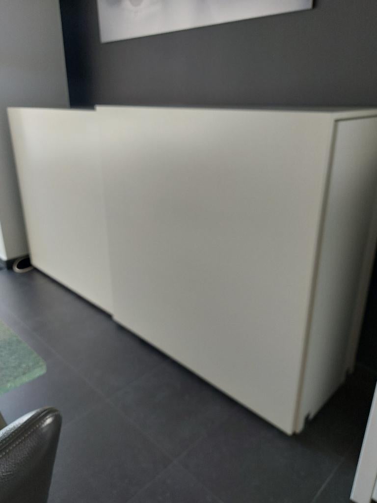 2 moderne eetkamer kasten, Enlèvement, Utilisé, Modern