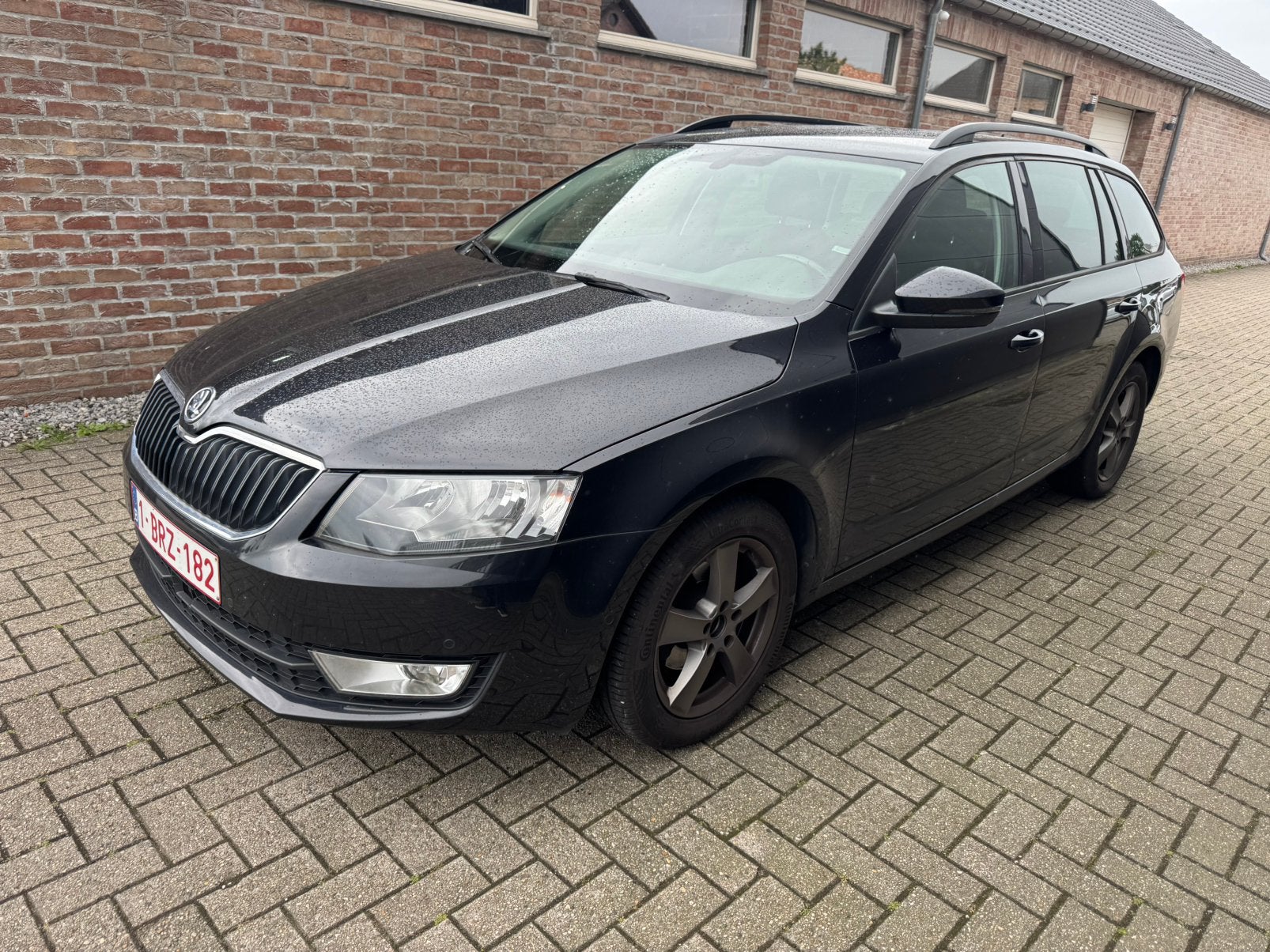 Skoda octavia 1.6 diesel automaat 81 kw DSG, Auto's, Skoda, Automaat, Euro 6, 5 deurs, Particulier