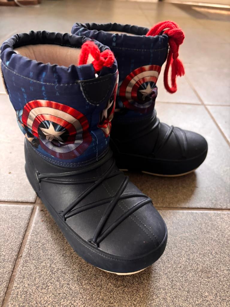 Chaussures d'hiver pointure 27-28, Enfants & Bébés, Enlèvement ou Envoi, Utilisé