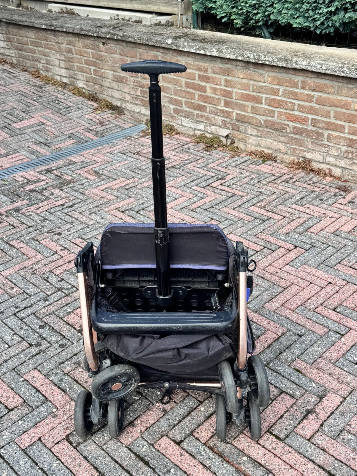 Poussette type yoyo compacte et confortable, Enlèvement, Utilisé, Dossier réglable