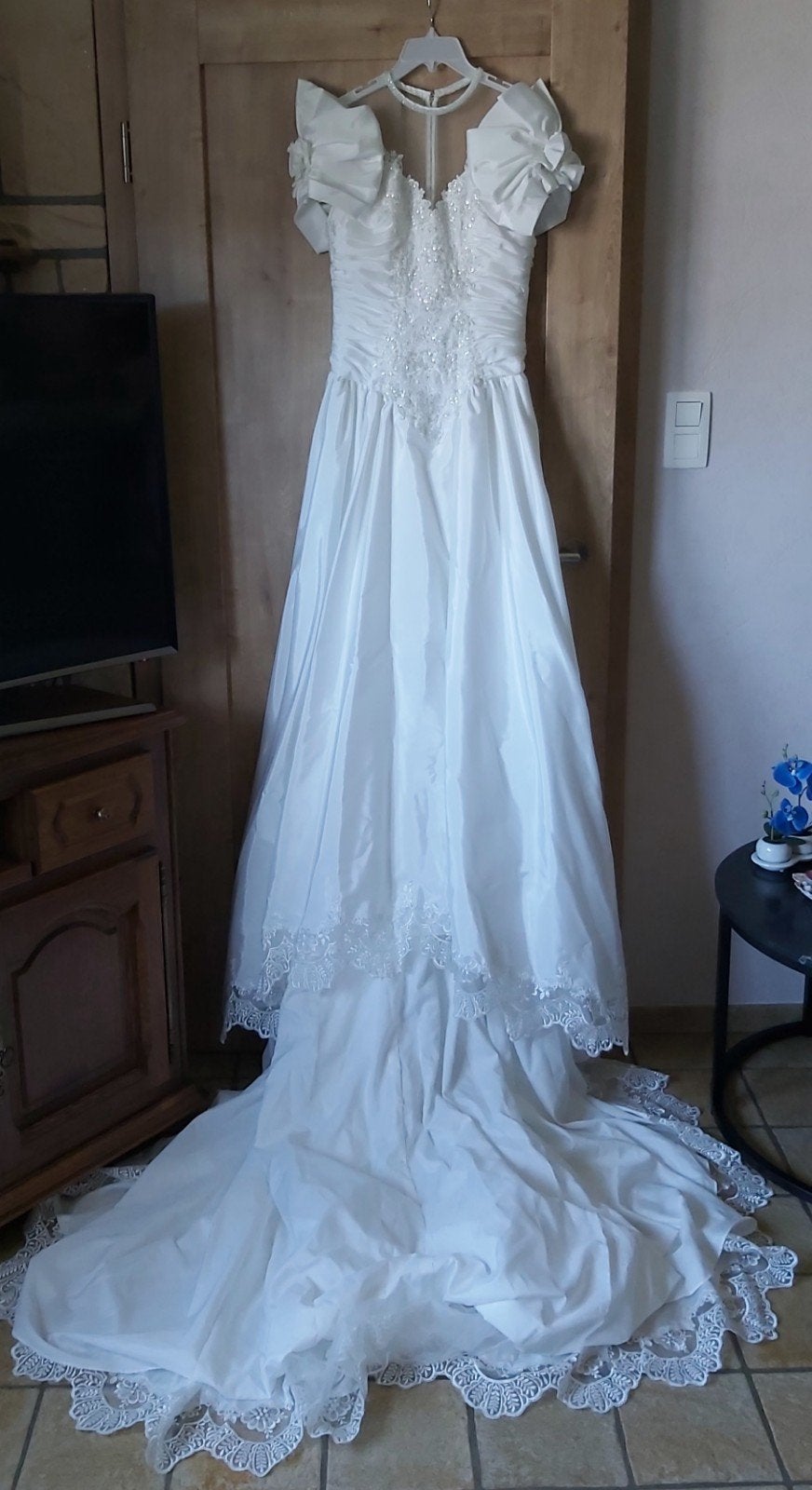 ROBE DE MARIÉE NEUVE, Neuf, Autre, Enlèvement ou Envoi, Robe de mariée